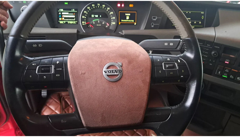 Volvo FH 500 Globetrotter Euro 5 PTO Hydrauliq Full Air New Tacho VEB - Cabeza tractora: foto 3 Volvo FH 500 Globetrotter Euro 5 PTO Hydrauliq Full Air New Tacho VEB - Cabeza tractora: foto 3