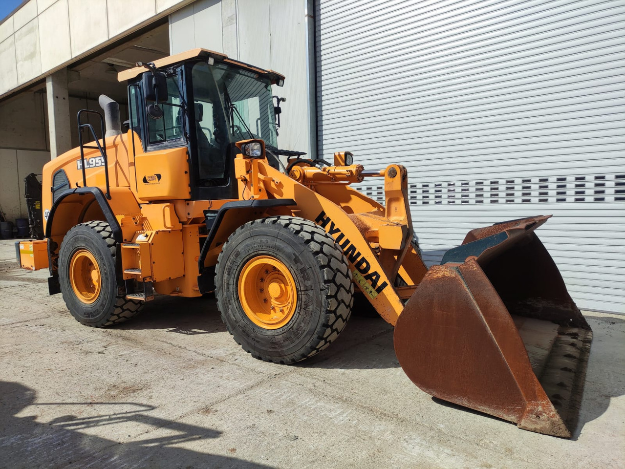 HYUNDAI HL955 - Cargadora de ruedas: foto 3 HYUNDAI HL955 - Cargadora de ruedas: foto 3
