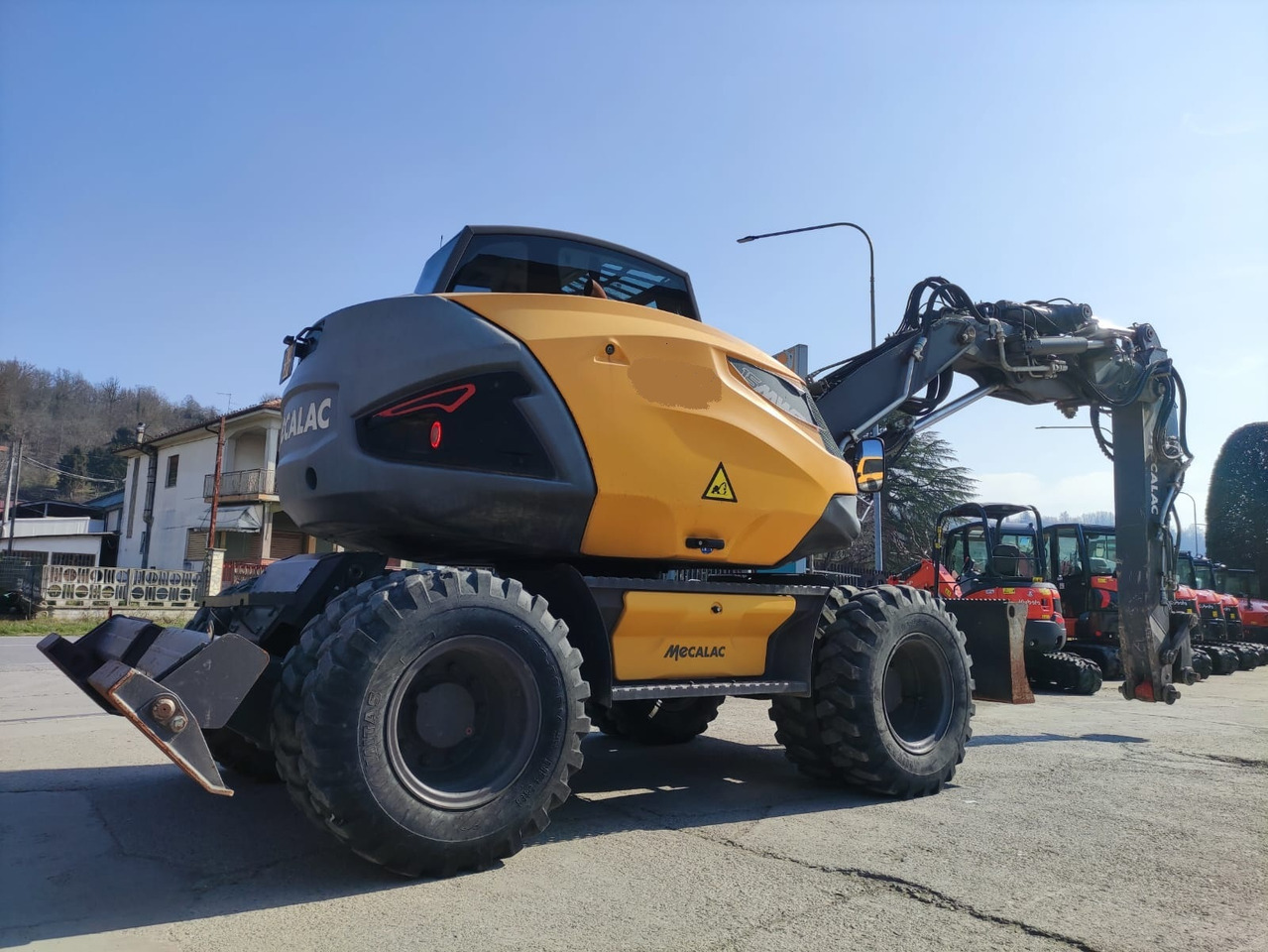 MECALAC 15 MWR - Excavadora de ruedas: foto 4 MECALAC 15 MWR - Excavadora de ruedas: foto 4