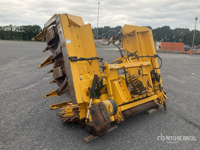 2010 New Holland 360 Forage Harvester Header - Accesorios para cosechadoras de forraje: foto 4 2010 New Holland 360 Forage Harvester Header - Accesorios para cosechadoras de forraje: foto 4