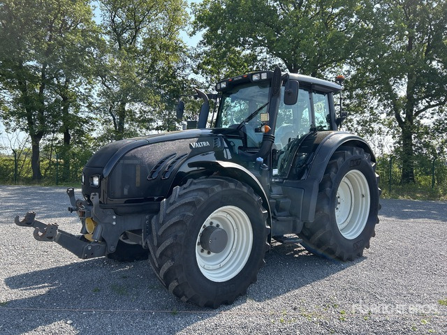 2012 Valtra T213 4WD Tractor - Tractor: foto 1 2012 Valtra T213 4WD Tractor - Tractor: foto 1