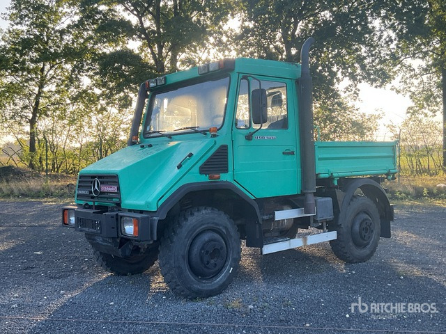 1998 Mercedes-Benz U90 4x4 Utility Truck - Vehículo municipal, Camión caja abierta: foto 1 1998 Mercedes-Benz U90 4x4 Utility Truck - Vehículo municipal, Camión caja abierta: foto 1