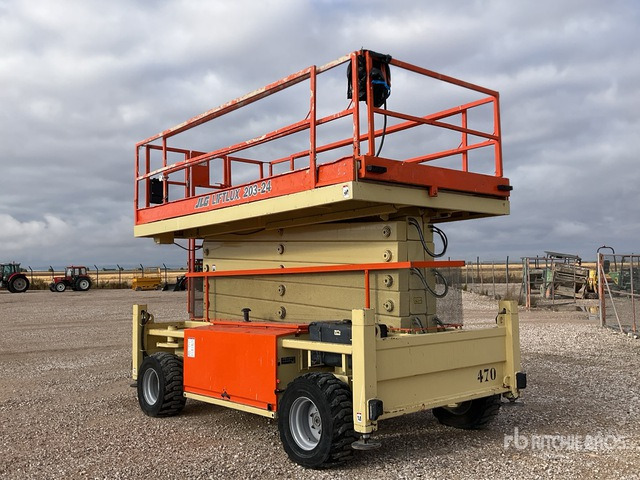 2007 JLG 203-24 4x4 Diesel Scissor Lift - Plataforma de tijeras: foto 4 2007 JLG 203-24 4x4 Diesel Scissor Lift - Plataforma de tijeras: foto 4
