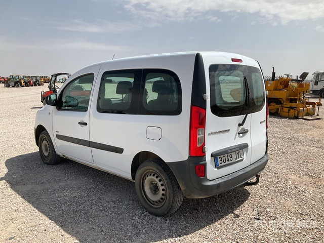 2018 Mercedes-Benz Citan 109 CDI Passenger Van - Minibús, Furgoneta de pasajeros: foto 1 2018 Mercedes-Benz Citan 109 CDI Passenger Van - Minibús, Furgoneta de pasajeros: foto 1