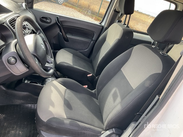 2019 Renault Kangoo Combi Passenger Van - Minibús, Furgoneta de pasajeros: foto 4 2019 Renault Kangoo Combi Passenger Van - Minibús, Furgoneta de pasajeros: foto 4