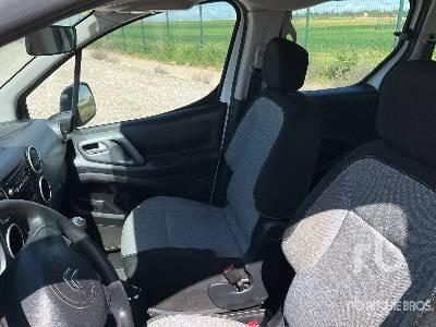 Coche CITROËN BERLINGO: foto 11
