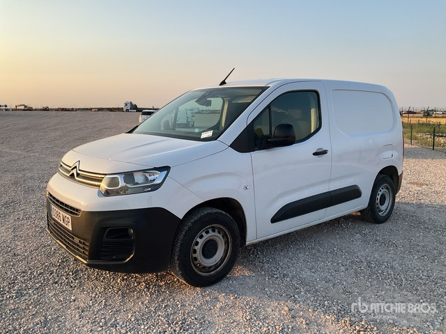 2023 Citroen Berlingo Cargo Van - Furgoneta: foto 1 2023 Citroen Berlingo Cargo Van - Furgoneta: foto 1