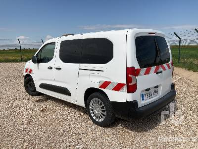 TOYOTA PROACE - Furgón: foto 2 TOYOTA PROACE - Furgón: foto 2