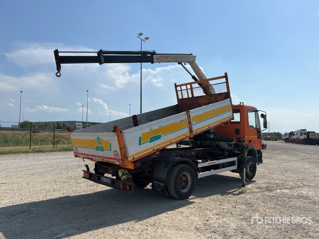 1999 Iveco EUROCARGO 130E18 PM 6522 3050 kg on Dump Truck with Crane - Desbrozadora de martillos/ Trituradora: foto 4 1999 Iveco EUROCARGO 130E18 PM 6522 3050 kg on Dump Truck with Crane - Desbrozadora de martillos/ Trituradora: foto 4
