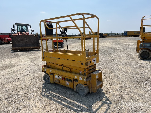 2006 Haulotte Optimum 8 Electric (Inoperable) Scissor Lift - Plataforma de tijeras: foto 3 2006 Haulotte Optimum 8 Electric (Inoperable) Scissor Lift - Plataforma de tijeras: foto 3