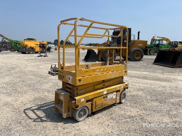 2006 Haulotte Optimum 8 Electric (Inoperable) Scissor Lift - Plataforma de tijeras: foto 4 2006 Haulotte Optimum 8 Electric (Inoperable) Scissor Lift - Plataforma de tijeras: foto 4
