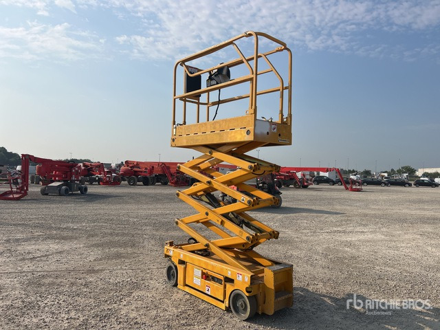 2006 Haulotte Optimum 8 Scissor Lift - Plataforma de tijeras: foto 2 2006 Haulotte Optimum 8 Scissor Lift - Plataforma de tijeras: foto 2