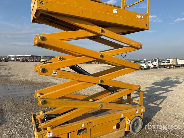 2007 Haulotte Compact 10N Electric Scissor Lift - Plataforma de tijeras: foto 4 2007 Haulotte Compact 10N Electric Scissor Lift - Plataforma de tijeras: foto 4