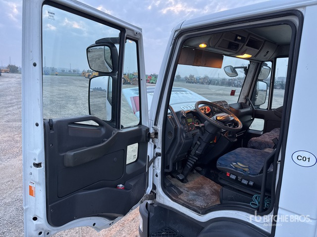 2008 Iveco Eurocargo 75E16 4x2 Dump Truck: Light Duty - Camión volquete: foto 5 2008 Iveco Eurocargo 75E16 4x2 Dump Truck: Light Duty - Camión volquete: foto 5