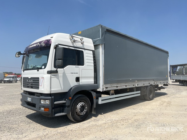 2008 MAN TGM18.280 4x2 Curtain Side Truck - Desbrozadora de martillos/ Trituradora: foto 3 2008 MAN TGM18.280 4x2 Curtain Side Truck - Desbrozadora de martillos/ Trituradora: foto 3