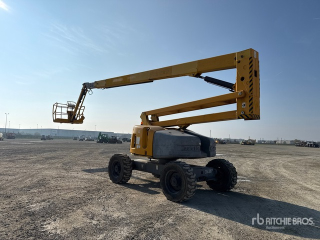 2009 Haulotte HA260PX Diesel Articulating Boom Lift - Plataforma articulada: foto 3 2009 Haulotte HA260PX Diesel Articulating Boom Lift - Plataforma articulada: foto 3
