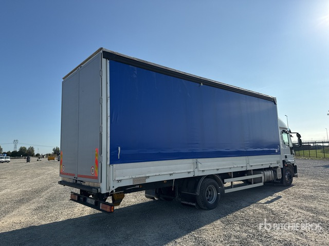 2011 Iveco Eurocargo 160E28 4x2 Curtain Side Truck - Camión lona: foto 4 2011 Iveco Eurocargo 160E28 4x2 Curtain Side Truck - Camión lona: foto 4