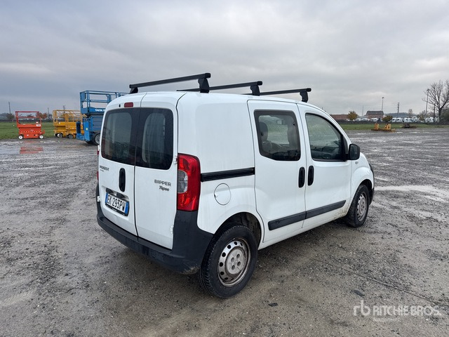 2011 Peugeot Bipper Van Truck - Camión caja cerrada: foto 3 2011 Peugeot Bipper Van Truck - Camión caja cerrada: foto 3