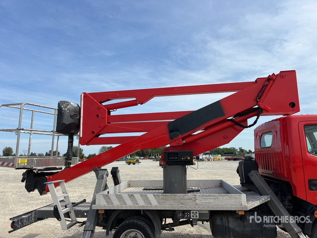 2011 Renault Maxity 2011 Socage DA320 20 m on Bucket Truck - Camión con plataforma elevadora: foto 5 2011 Renault Maxity 2011 Socage DA320 20 m on Bucket Truck - Camión con plataforma elevadora: foto 5