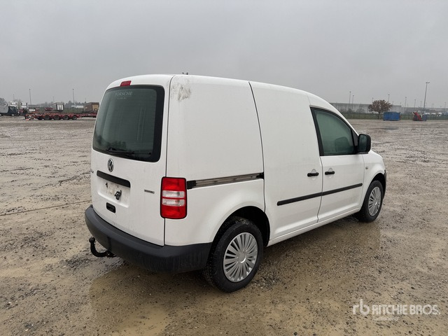 2011 Volkswagen Caddy CNG Van Truck - Camión caja cerrada: foto 3 2011 Volkswagen Caddy CNG Van Truck - Camión caja cerrada: foto 3