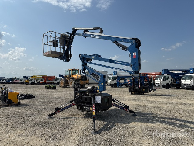 2014 Oil & Steel Octopussy 14-12 Twin Crawler Articulating Boom Lift - Plataforma araña: foto 4 2014 Oil & Steel Octopussy 14-12 Twin Crawler Articulating Boom Lift - Plataforma araña: foto 4