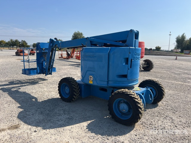2015 Genie Z-34/22 (Inoperable) Articulating Boom Lift - Plataforma articulada: foto 4 2015 Genie Z-34/22 (Inoperable) Articulating Boom Lift - Plataforma articulada: foto 4
