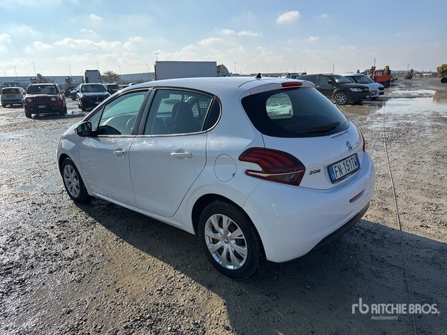 2018 Peugeot 208 BERLINA VAN ACTIVE BLUEHDI Van Truck - Camión caja cerrada: foto 2 2018 Peugeot 208 BERLINA VAN ACTIVE BLUEHDI Van Truck - Camión caja cerrada: foto 2