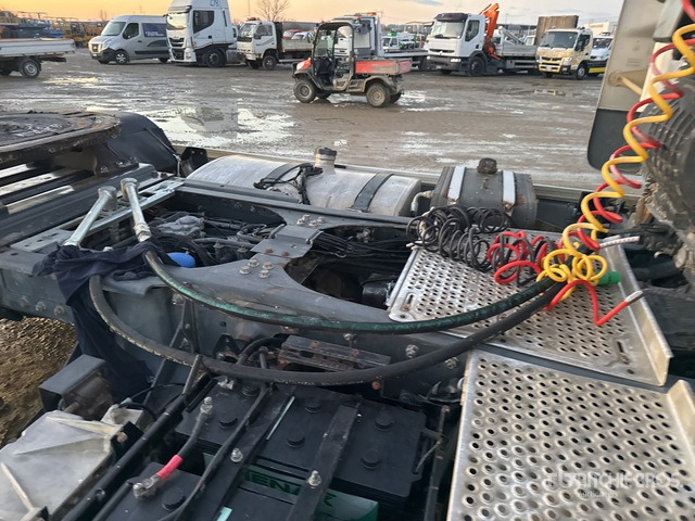 2009 DAF CF85.460 4x2 S/A Sleeper Truck Tractor - Cabeza tractora: foto 5 2009 DAF CF85.460 4x2 S/A Sleeper Truck Tractor - Cabeza tractora: foto 5