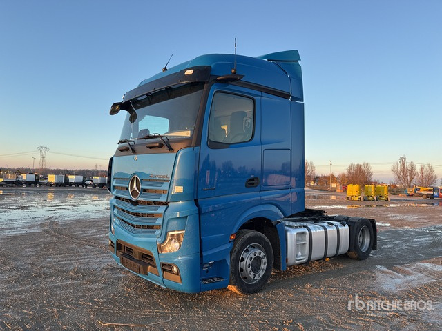 2025 Mercedes-Benz Actros 1845 4x2 S/A Sleeper Truck Tractor - Cabeza tractora: foto 1 2025 Mercedes-Benz Actros 1845 4x2 S/A Sleeper Truck Tractor - Cabeza tractora: foto 1