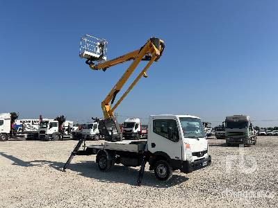 NISSAN CABSTAR Snake 2112 Smart on - Camión con plataforma elevadora: foto 4 NISSAN CABSTAR Snake 2112 Smart on - Camión con plataforma elevadora: foto 4