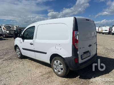 RENAULT KANGOO Electric Z.E. 44KW ICE - Camión caja cerrada: foto 2 RENAULT KANGOO Electric Z.E. 44KW ICE - Camión caja cerrada: foto 2