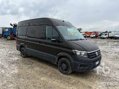 VOLKSWAGEN CRAFTER Panel Medium Wheelbase 2.0 TDI ... - Camión caja cerrada: foto 4 VOLKSWAGEN CRAFTER Panel Medium Wheelbase 2.0 TDI ... - Camión caja cerrada: foto 4