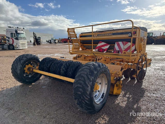 2011 Agrisem Gold 3 m Semi-Mount Dechaumeur A Dis ... Disc Harrow - Rastras: foto 3 2011 Agrisem Gold 3 m Semi-Mount Dechaumeur A Dis ... Disc Harrow - Rastras: foto 3