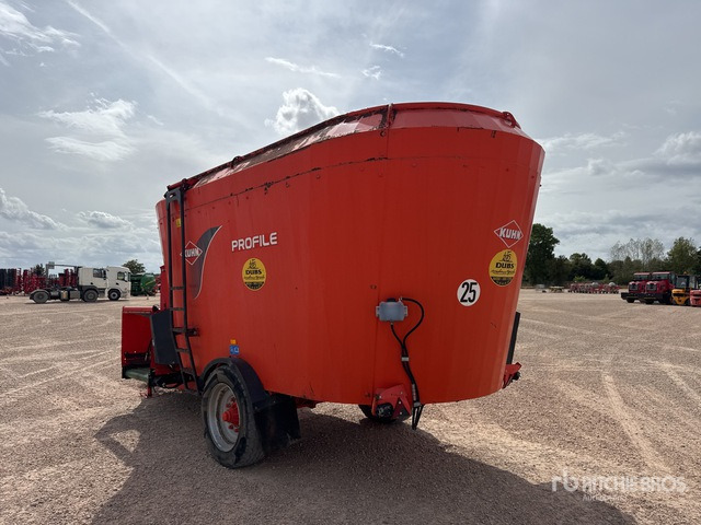 2011 Kuhn Profile 1880 Melangeuse Distributrice Livestock Feeder - Desensiladora: foto 3 2011 Kuhn Profile 1880 Melangeuse Distributrice Livestock Feeder - Desensiladora: foto 3