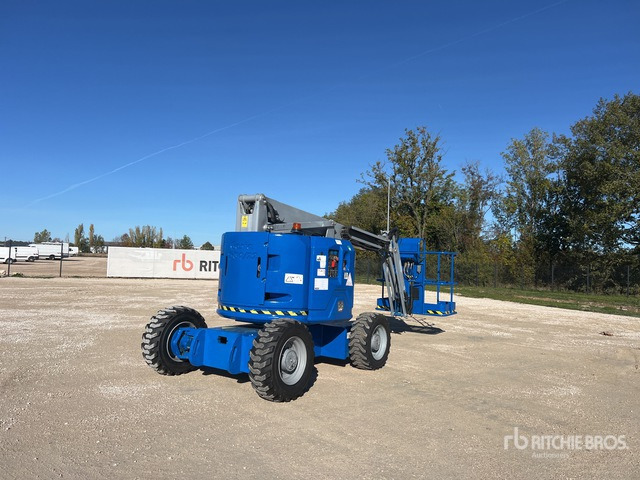 2012 Genie Z34/22 4WD Diesel Nacelle Articulee Articulating Boom Lift - Plataforma articulada: foto 1 2012 Genie Z34/22 4WD Diesel Nacelle Articulee Articulating Boom Lift - Plataforma articulada: foto 1