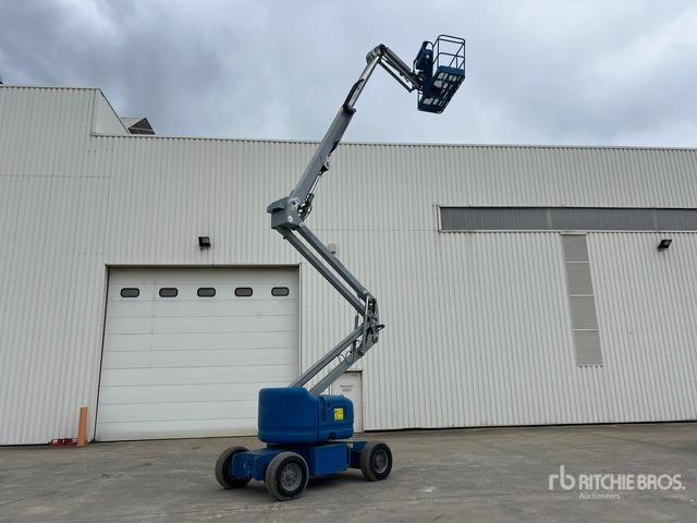 2012 Genie Z45/25J 2WD Electric Nacelle Articulee ... Articulating Boom Lift - Plataforma articulada: foto 4 2012 Genie Z45/25J 2WD Electric Nacelle Articulee ... Articulating Boom Lift - Plataforma articulada: foto 4