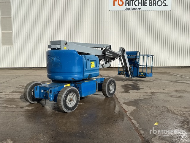 2012 Genie Z45/25J 2WD Electric Nacelle Articulee ... Articulating Boom Lift - Plataforma articulada: foto 2 2012 Genie Z45/25J 2WD Electric Nacelle Articulee ... Articulating Boom Lift - Plataforma articulada: foto 2