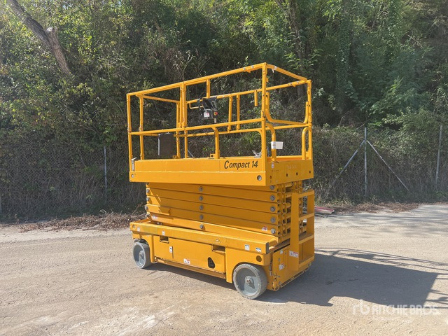 2018 Haulotte Compact 14 Electric Nacelle Ciseaux Electr ... Scissor Lift - Plataforma de tijeras: foto 4 2018 Haulotte Compact 14 Electric Nacelle Ciseaux Electr ... Scissor Lift - Plataforma de tijeras: foto 4