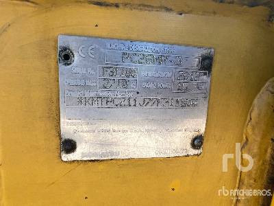 KOMATSU PC26MR-3 Mini-Pelle - Miniexcavadora: foto 5 KOMATSU PC26MR-3 Mini-Pelle - Miniexcavadora: foto 5