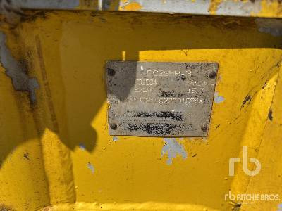KOMATSU PC26MR-3 Mini-Pelle - Miniexcavadora: foto 5 KOMATSU PC26MR-3 Mini-Pelle - Miniexcavadora: foto 5
