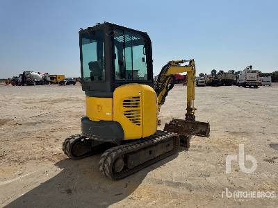 KOMATSU PC26MR-3 Mini-Pelle - Miniexcavadora: foto 3 KOMATSU PC26MR-3 Mini-Pelle - Miniexcavadora: foto 3