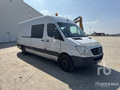MERCEDES-BENZ SPRINTER 313 CD Vehicule Utilitaire - Furgón: foto 4 MERCEDES-BENZ SPRINTER 313 CD Vehicule Utilitaire - Furgón: foto 4