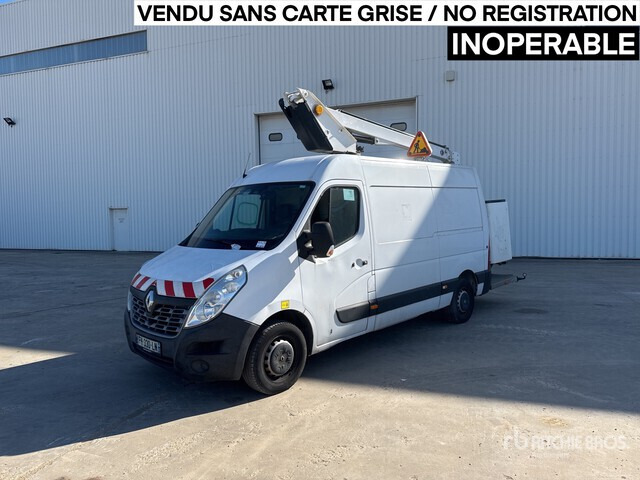 Renault Master Bucket Truck - Camión con plataforma elevadora: foto 1 Renault Master Bucket Truck - Camión con plataforma elevadora: foto 1