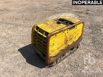 WACKER NEUSON DPU80R Plaque Vibrante (Inoperable) - Plancha reversible: foto 1 WACKER NEUSON DPU80R Plaque Vibrante (Inoperable) - Plancha reversible: foto 1