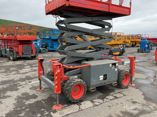 2008 Skyjack SJ6832RT 4x4 Diesel Scissor Lift - Plataforma de tijeras: foto 5 2008 Skyjack SJ6832RT 4x4 Diesel Scissor Lift - Plataforma de tijeras: foto 5
