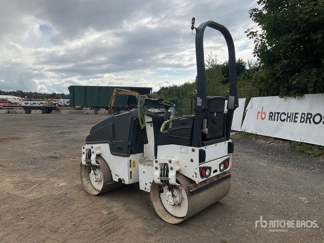 2013 Bomag BW100ADM-5 Double Drum Roller - Apisonadora de asfalto: foto 3 2013 Bomag BW100ADM-5 Double Drum Roller - Apisonadora de asfalto: foto 3