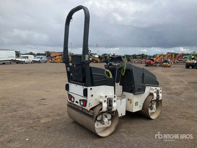 2013 Bomag BW100ADM-5 Double Drum Roller - Apisonadora de asfalto: foto 4 2013 Bomag BW100ADM-5 Double Drum Roller - Apisonadora de asfalto: foto 4
