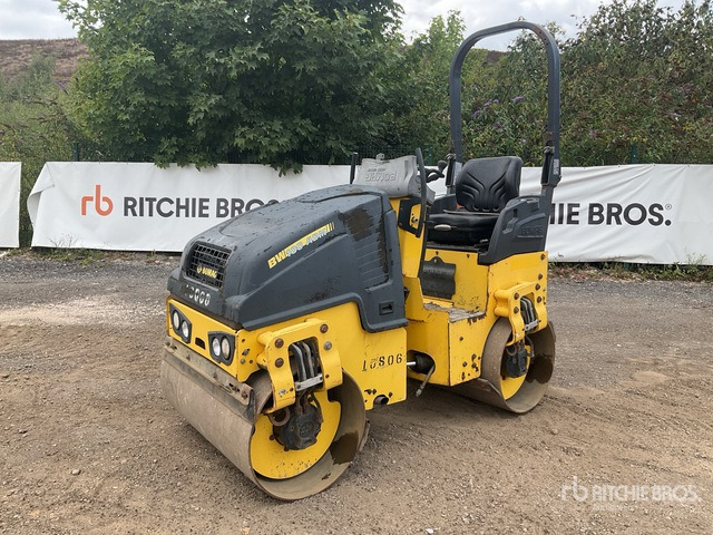 2013 Bomag BW100ADM-6 Double Drum Roller - Apisonadora de asfalto: foto 1 2013 Bomag BW100ADM-6 Double Drum Roller - Apisonadora de asfalto: foto 1