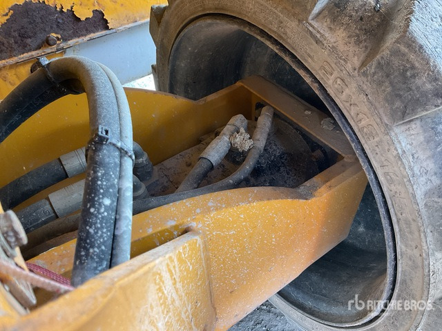 2014 Haulotte Compact 12DX 4x4 Diesel Scissor Lift - Plataforma de tijeras: foto 5 2014 Haulotte Compact 12DX 4x4 Diesel Scissor Lift - Plataforma de tijeras: foto 5