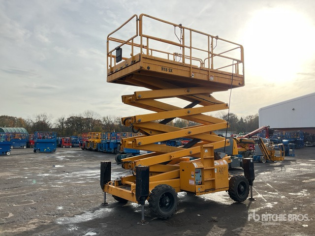 2014 Haulotte H18SDX 4x4 Diesel Scissor Lift - Plataforma de tijeras: foto 2 2014 Haulotte H18SDX 4x4 Diesel Scissor Lift - Plataforma de tijeras: foto 2